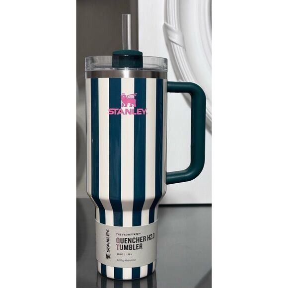 Stanley Quencher H2.0 FlowState Tumbler 40oz, EMERALD GREEN CABANA GLOSS - Picture 2 of 5